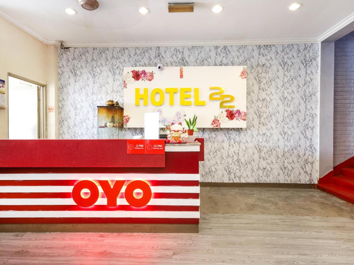 Oyo 89676 Hotel 22 Серембан  Экстерьер фото