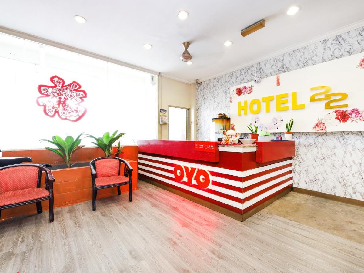 Oyo 89676 Hotel 22 Серембан  Экстерьер фото